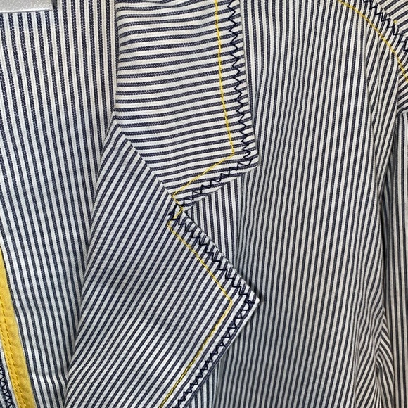 Chico's Seersucker Striped gray & white yellow stitches Yachtie Blazer Jacket - Picture 11 of 12